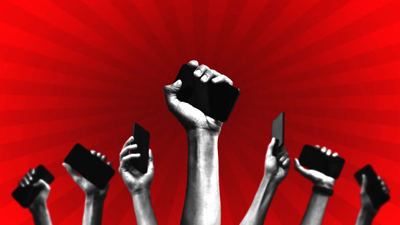 Politics in the age of social media