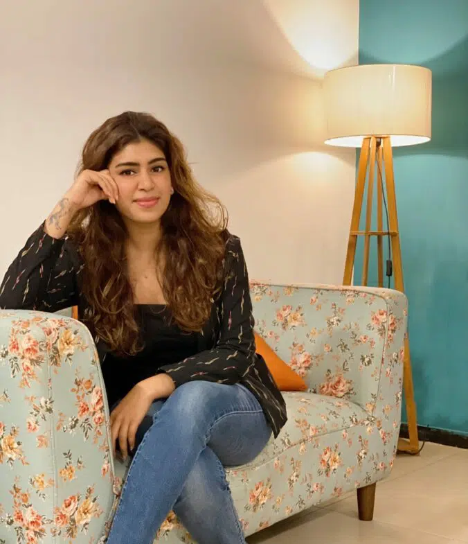 யார் இந்த கெனீஷா பிரான்சிஸ்! 64 who is keneesha francis