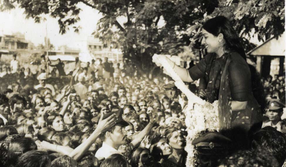 மீண்டும் தனிக்கட்சி துவங்கும் பண்ருட்டியார்! 65 jayalithaa