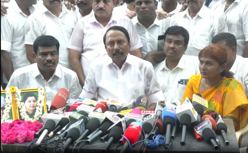 senkottain press meet