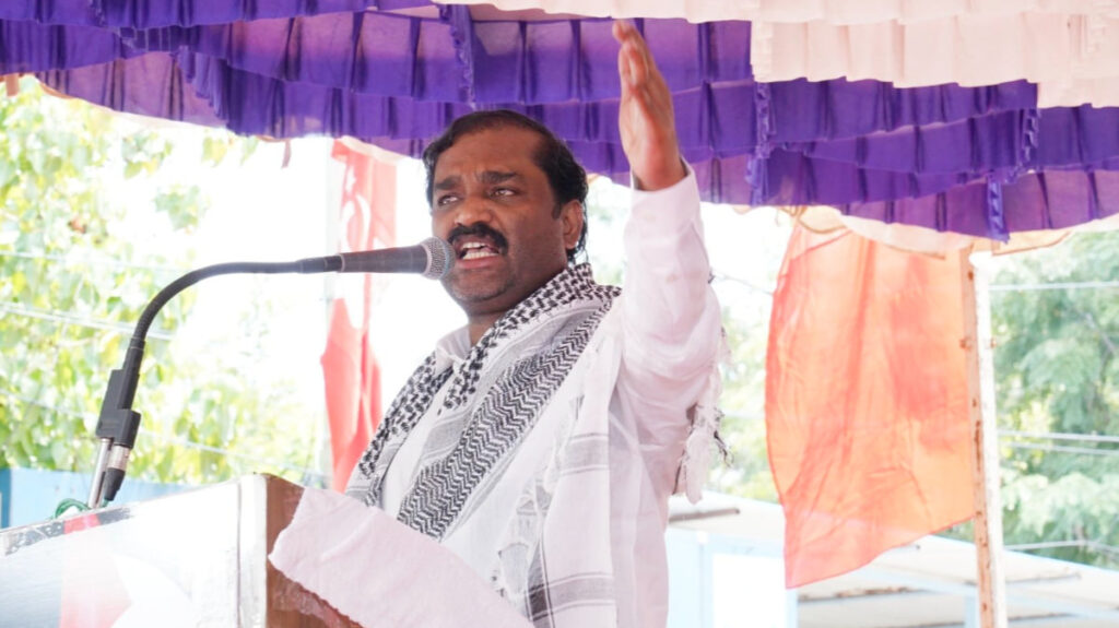 தமிழகத்தில் உறுதியாகும் 6 முனை போட்டி 65 velmurugan