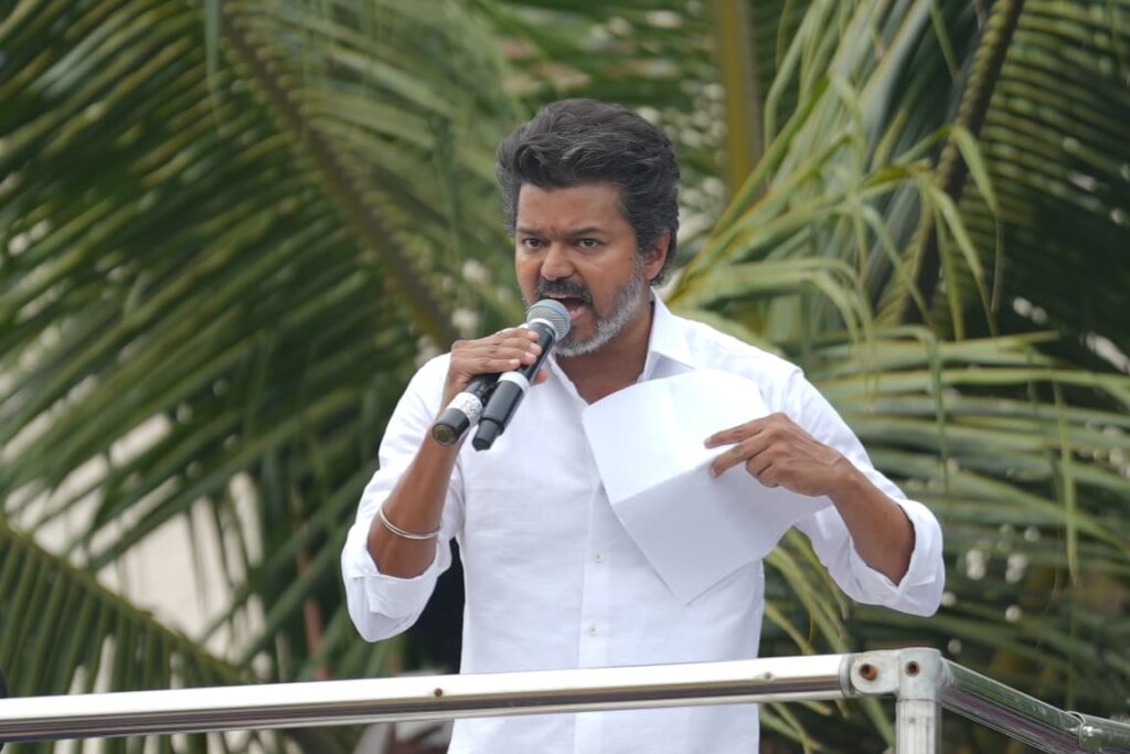 விஜயுடன் கூட்டணி பேச்சுவார்த்தை நடத்திய பாஜக மூத்த தலைவர்! 66 vijay speech