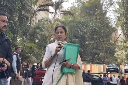 I-PAC-Mamata Banerjee-Enforcement Directorate-ED Raid-Kolkata News-West Bengal Politics-TMC-BJP-Political Controversy-Central Agencies