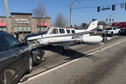 small plane emergency landing, Online Tamil News