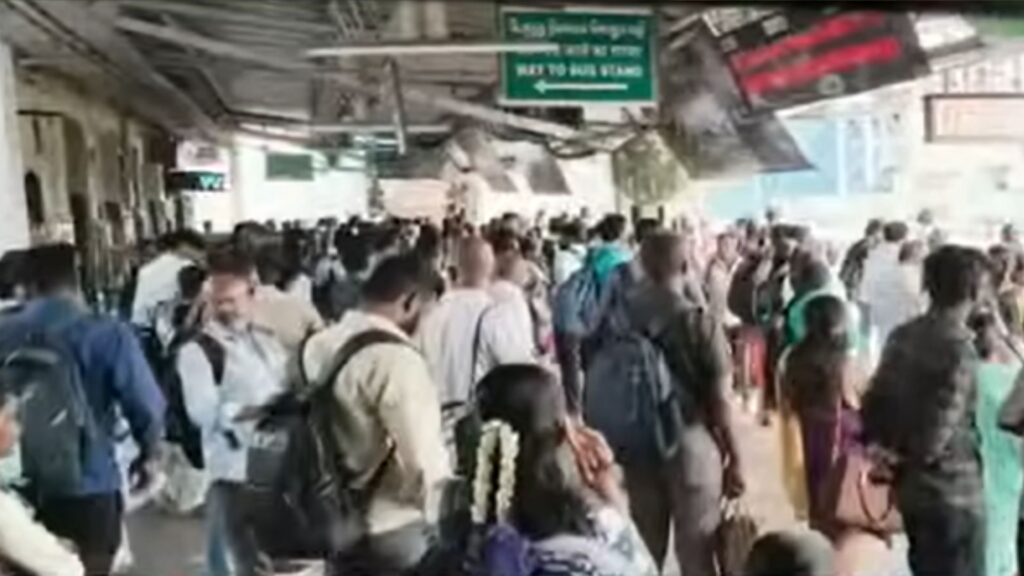 Chennai suburban trains cancelled4