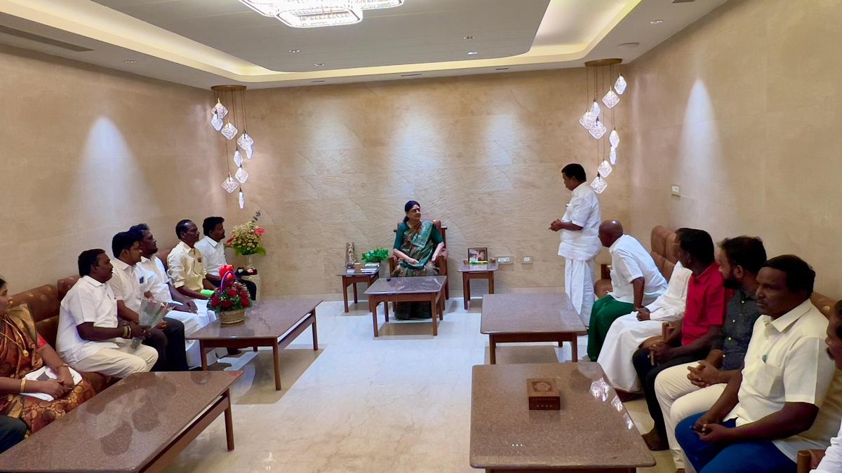 sasikala new