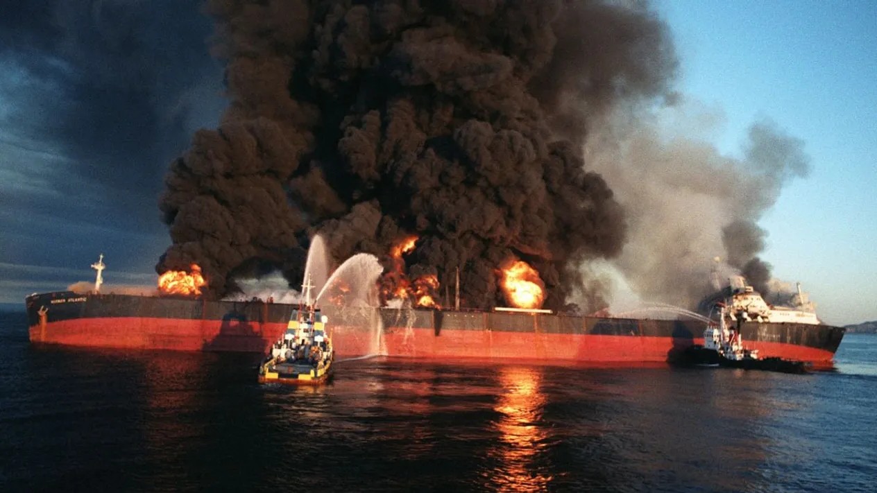 Dubai maritime incident,