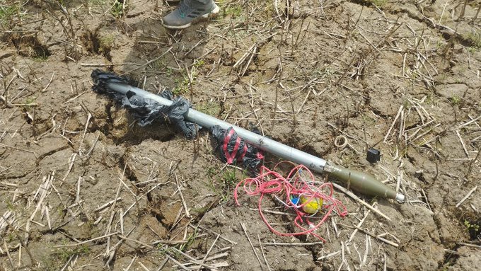 மணிப்பூரில் வீட்டில் தூங்கிய குழந்தைகள் கொலை; மக்கள் போராட்டம், இணைய சேவை நிறுத்தம்! 66 mani 3