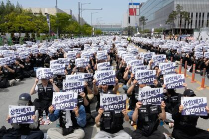 Samsung Electronics,