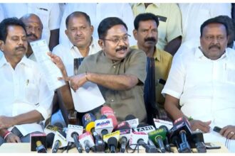 ttv dinakaran ammk