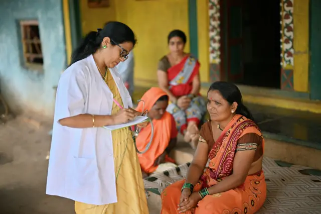 காசநோயாளிகளுக்கு மறுவாழ்வு தந்த அரசுத் திட்டம்: பாதியாகக் குறைந்த மரணங்கள்! 66 TB mortality reduction
